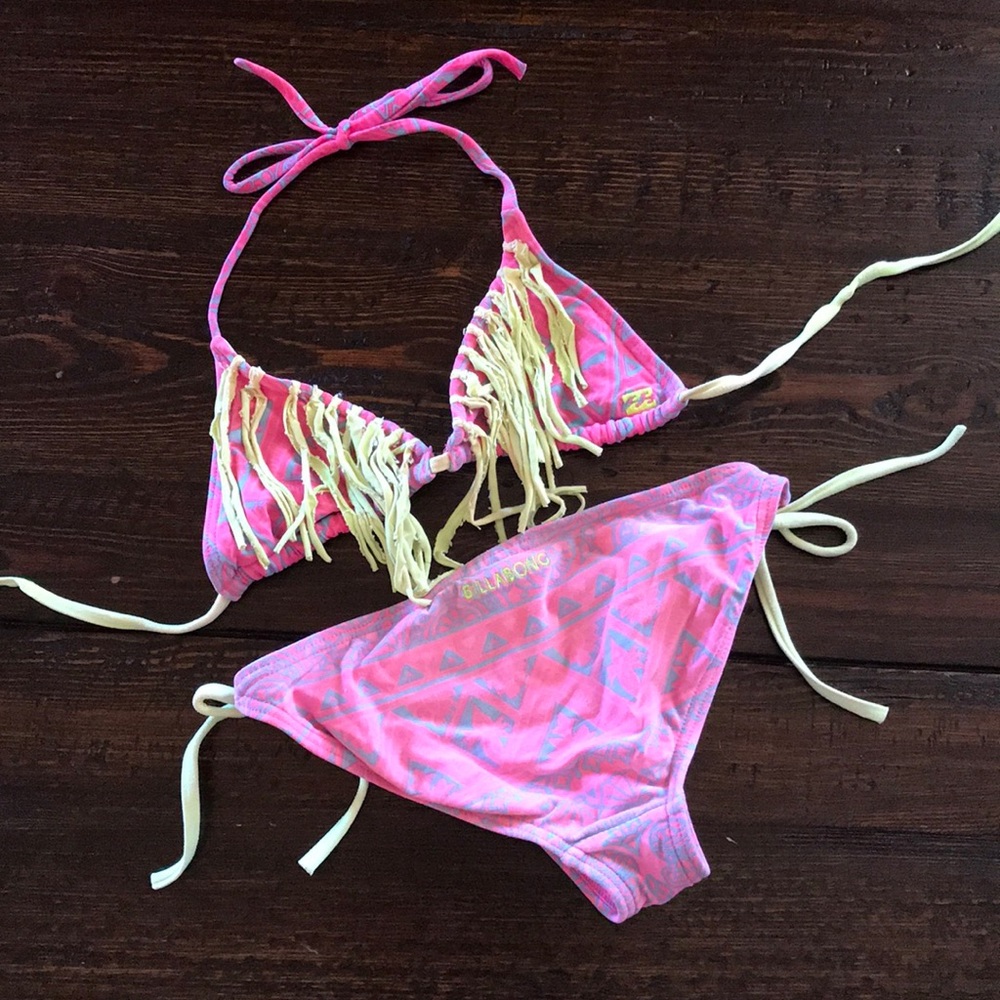 Billabong Fringe Bikini. Size 5